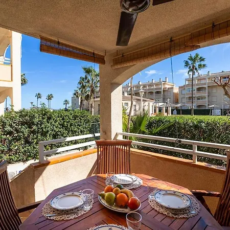 Bajo Con Jardin A 1ª Linea De Playa Διαμέρισμα *