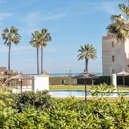 Bajo Con Jardin A 1ª Linea De Playa * Denia