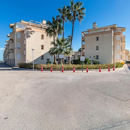 Bajo Con Jardin A 1ª Linea De Playa Διαμέρισμα *
